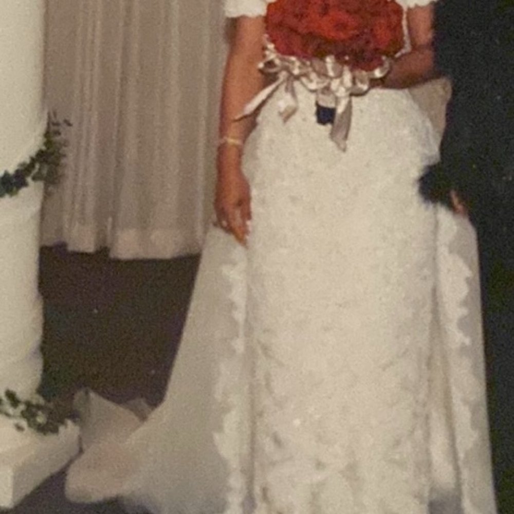 WEDDIING DRESS, BEIGE COLOR, SIZE M